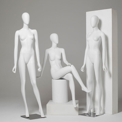Fiberglass Full Body Women Mannequin Matte White Displaying Clothes